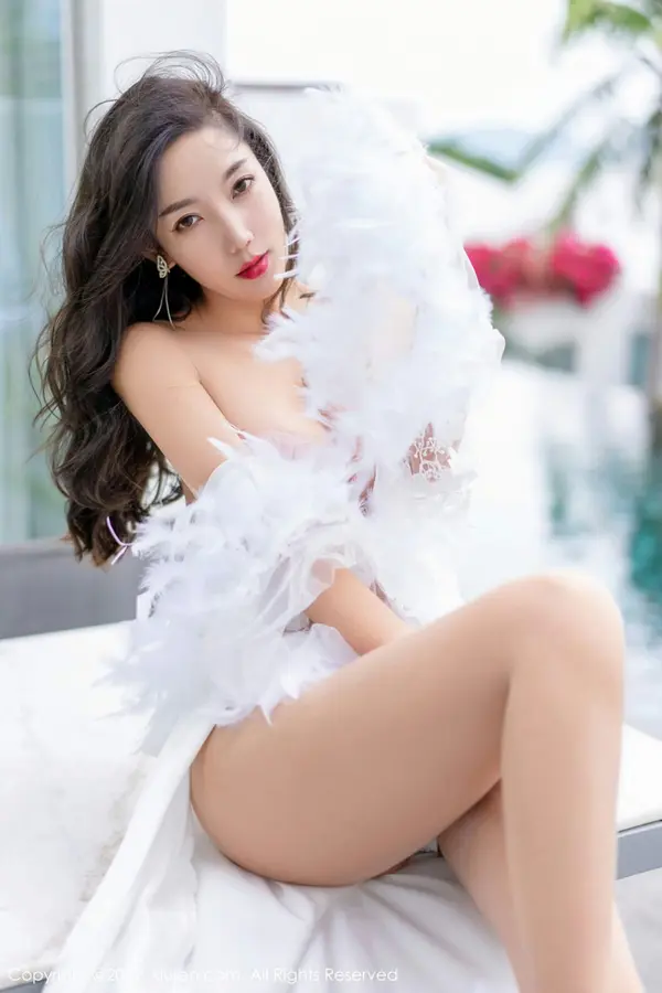 Vol. 04420 艾静香(44P)