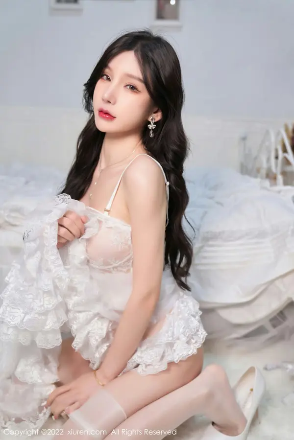 Vol. 04499 周于希Sally(74P)