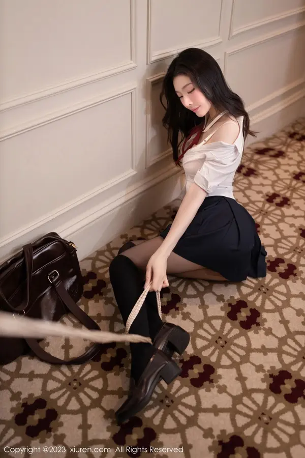 Vol. 07674 小逗逗(81P)