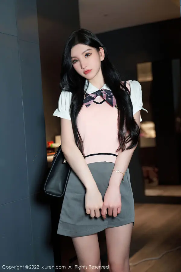 Vol. 05285 周于希Sally(87P)