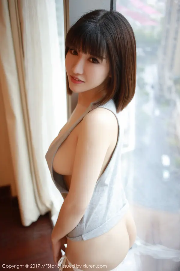 Vol. 0102 K8傲娇萌萌Vivian(51P)