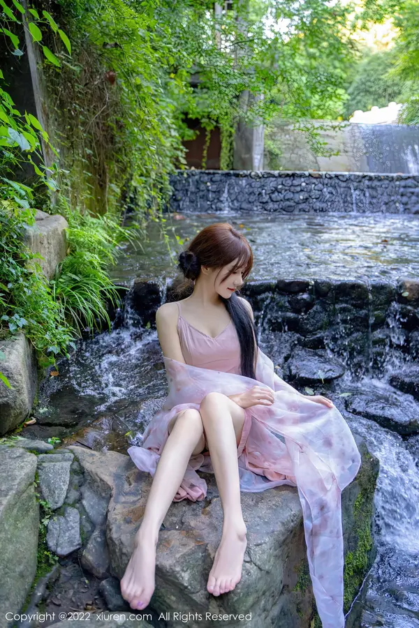 Vol. 5690 婠婠么(82P)