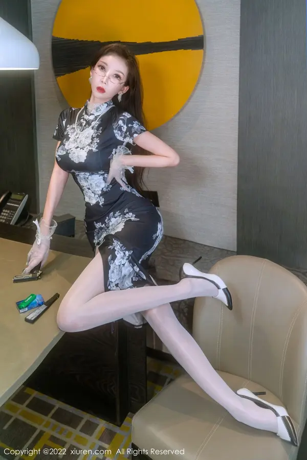 Vol. 05784 陈怡曼(67P)
