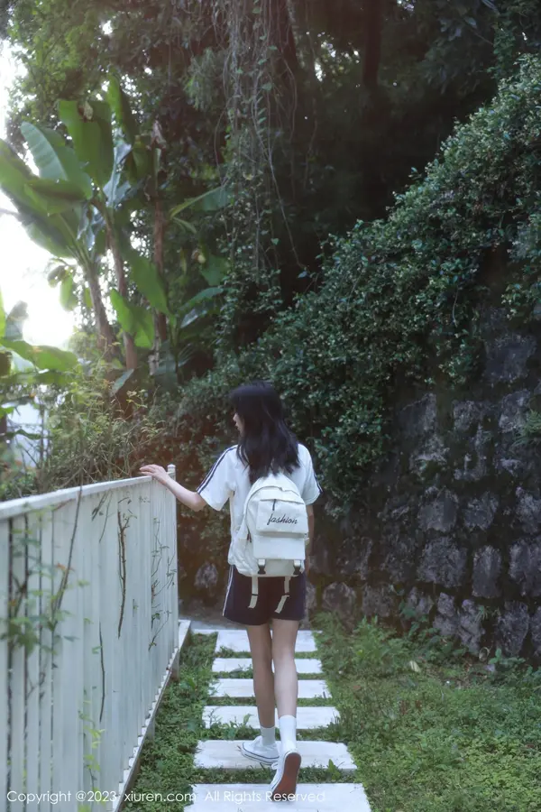 Vol. 06895 糖豆sisi(51P)