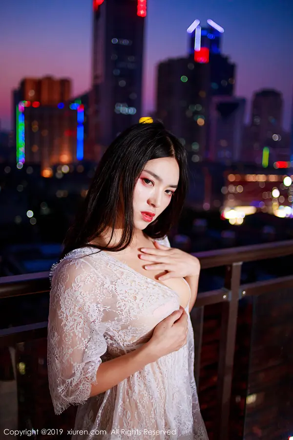 Vol. 01715 金静熙(51P)