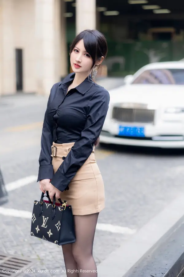 Vol. 08569 诗诗kiki(83P)