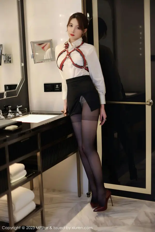Vol. 0615 yoo优优(51P)
