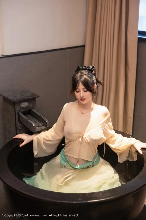 Vol. 08128 诗诗kiki(83P)