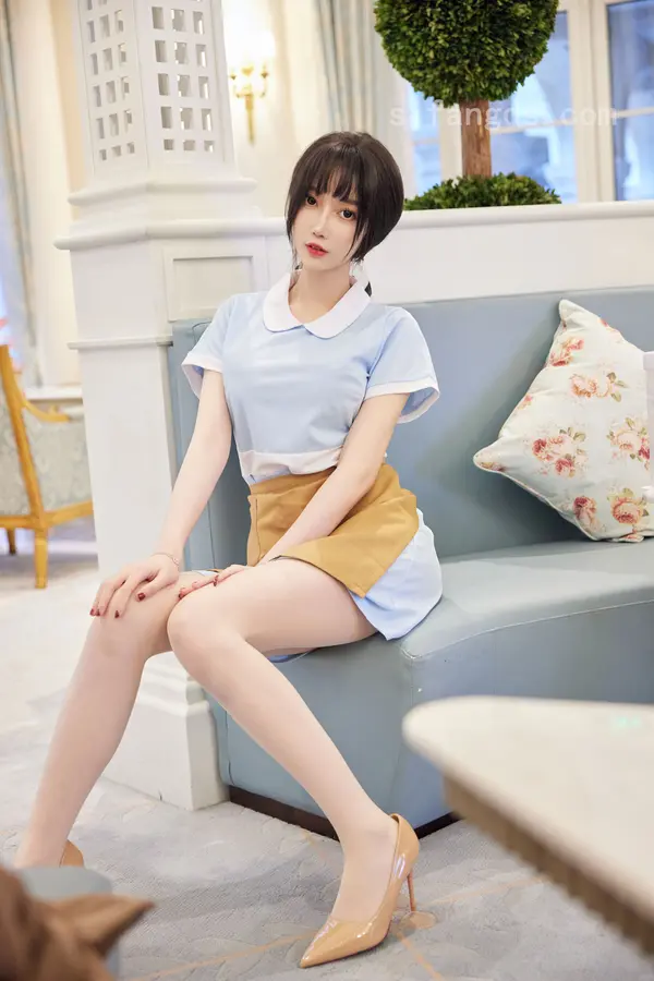 玥儿玥er《私购流出》(82P + 4V)