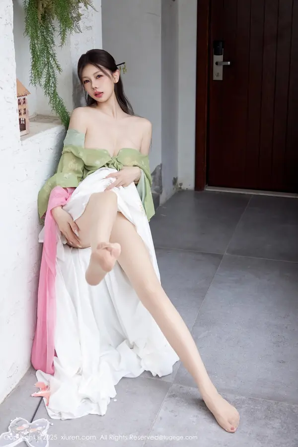 Vol. 10834 尹甜甜sunny(84P)