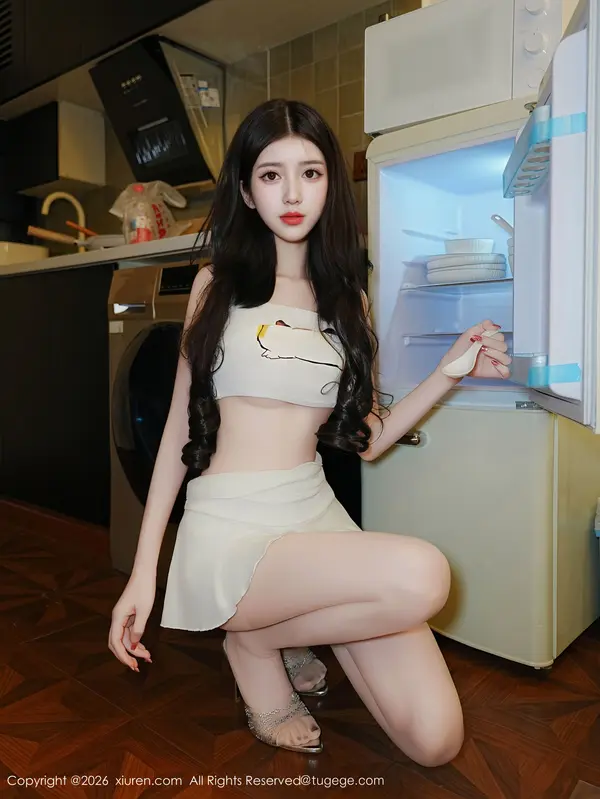 Vol. 11211 白小蝶(79P)