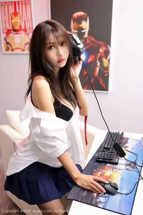 Vol. 02461 Emily顾奈奈(91P)