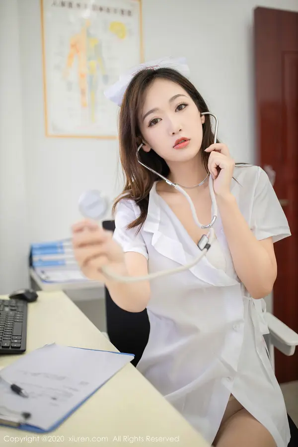 Vol. 02893 唐安琪(51P)