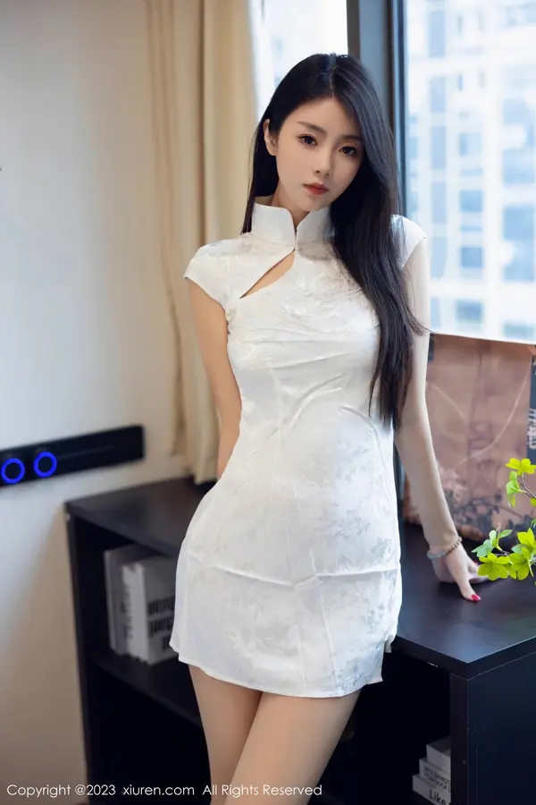 Vol. 07493 可乐Vicky(79P)
