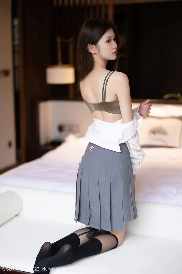 Vol. 04933 程程程-(76P)