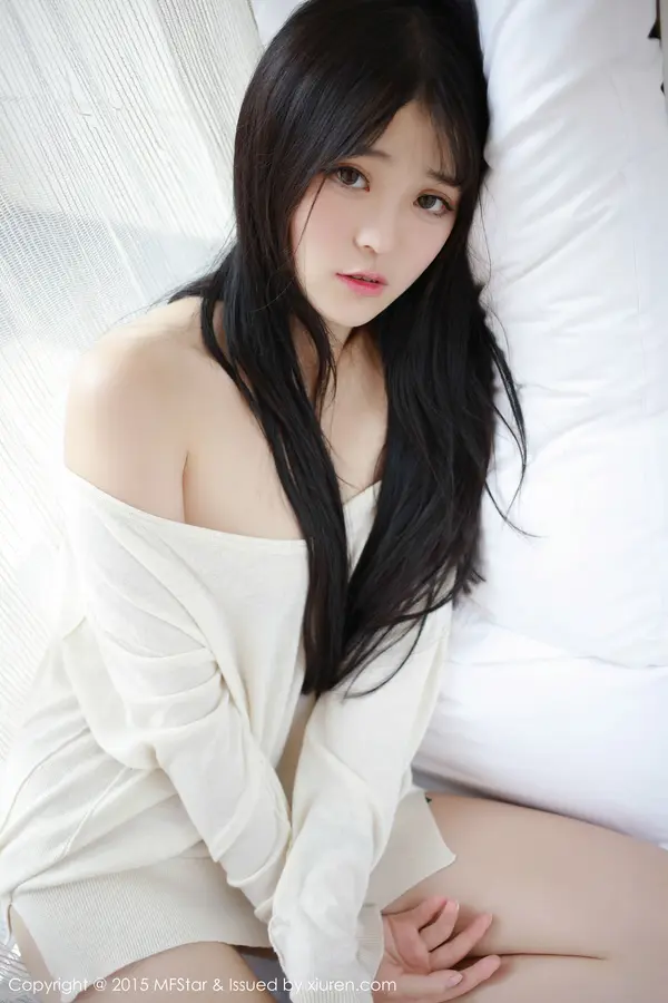 Vol. 0029 伊小七MoMo(52P)