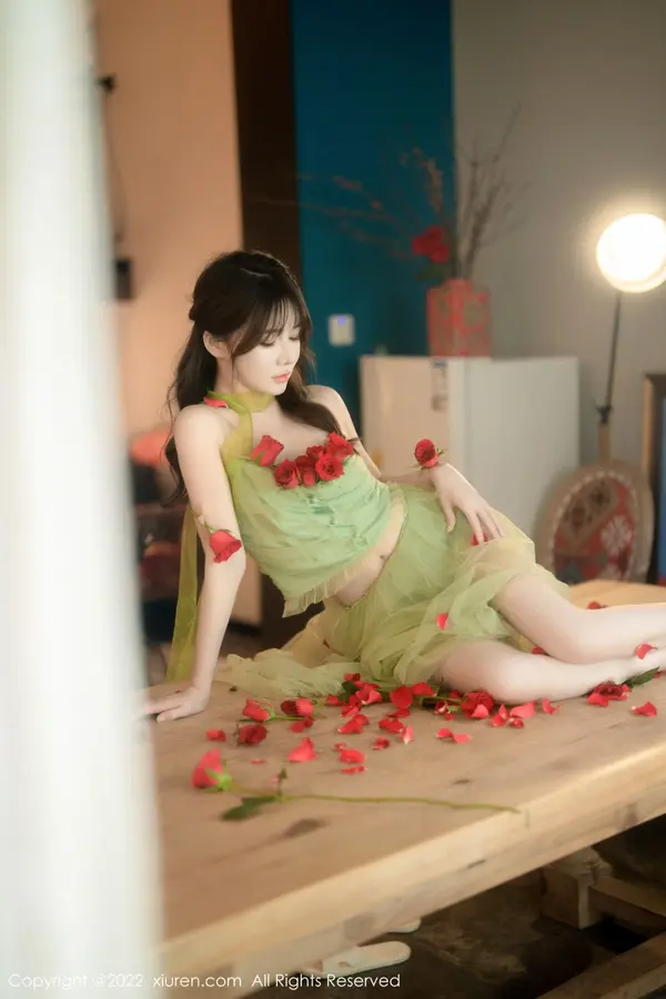 Vol. 05875 婠婠么(86P)