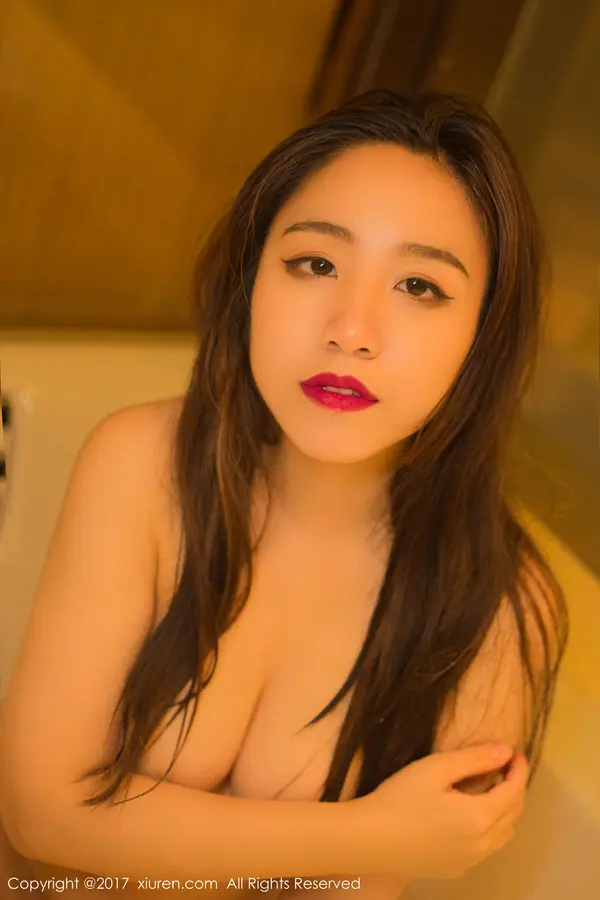 Vol. 00823 吃白菜的vi菜菜(49P)
