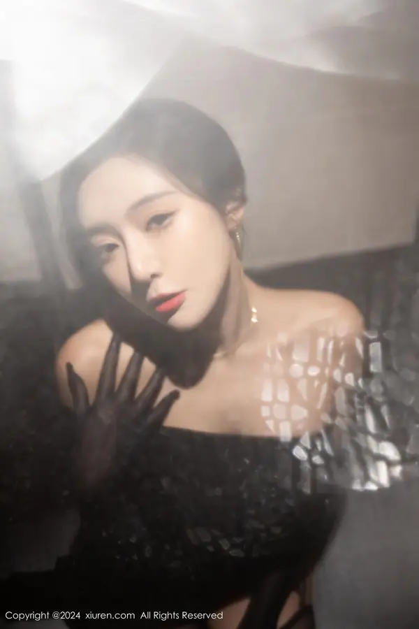 Vol. 08194 王馨瑶yanni(82P)