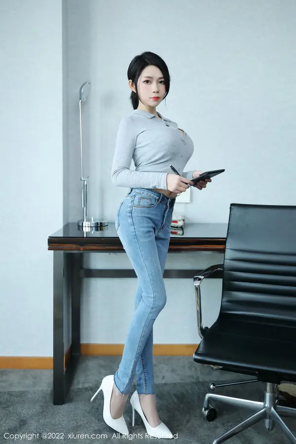 Vol. 04711 娜娜子呀(73P)