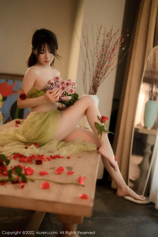 Vol. 05875 婠婠么(86P)