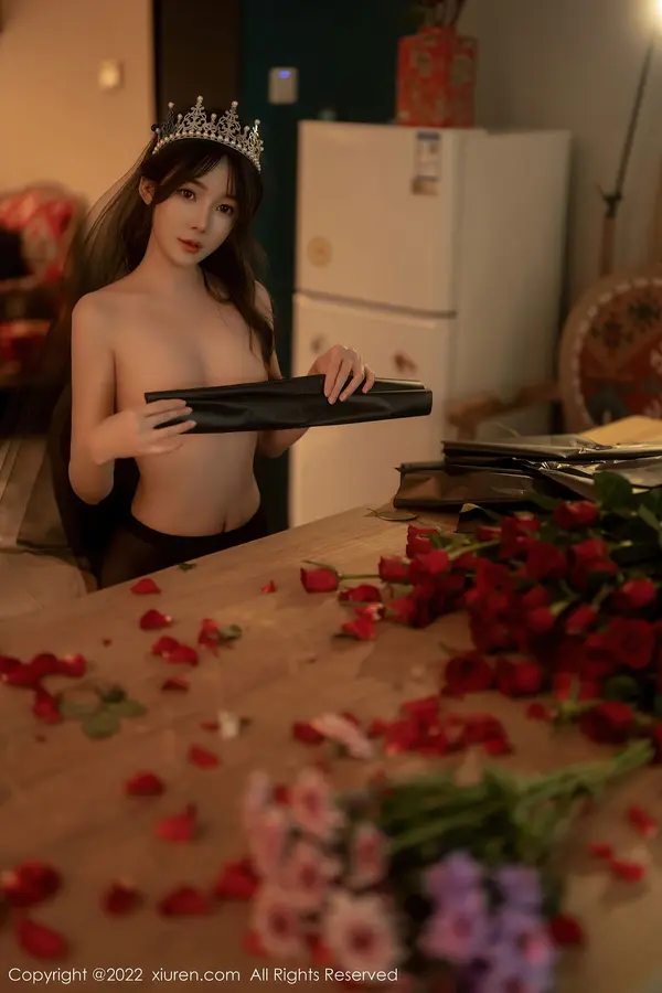 Vol. 05552 婠婠么(75P)