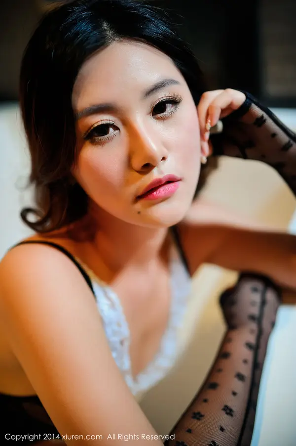 Vol. 00173 狐狸小姐Adela(111P)