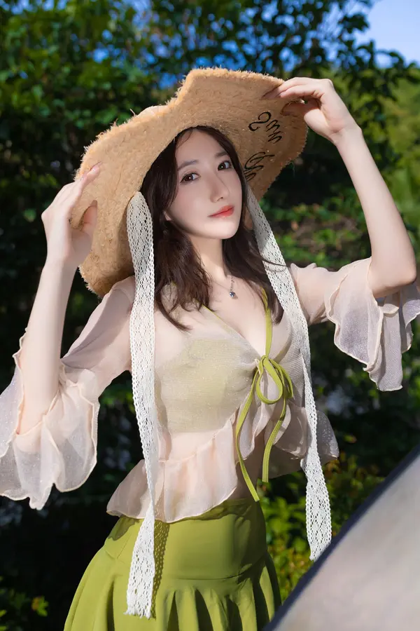 鱼子酱Fish《山青涩》(105P)-妹子录-美女图片|美女写真 专注超高清美女图片分享网站