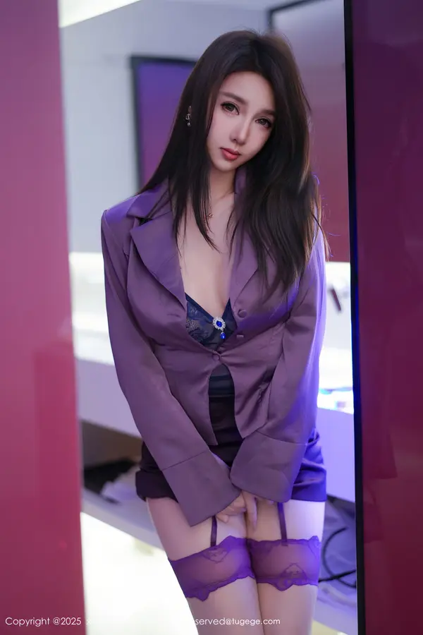 Vol. 11120 Twins-夭夭(75P)