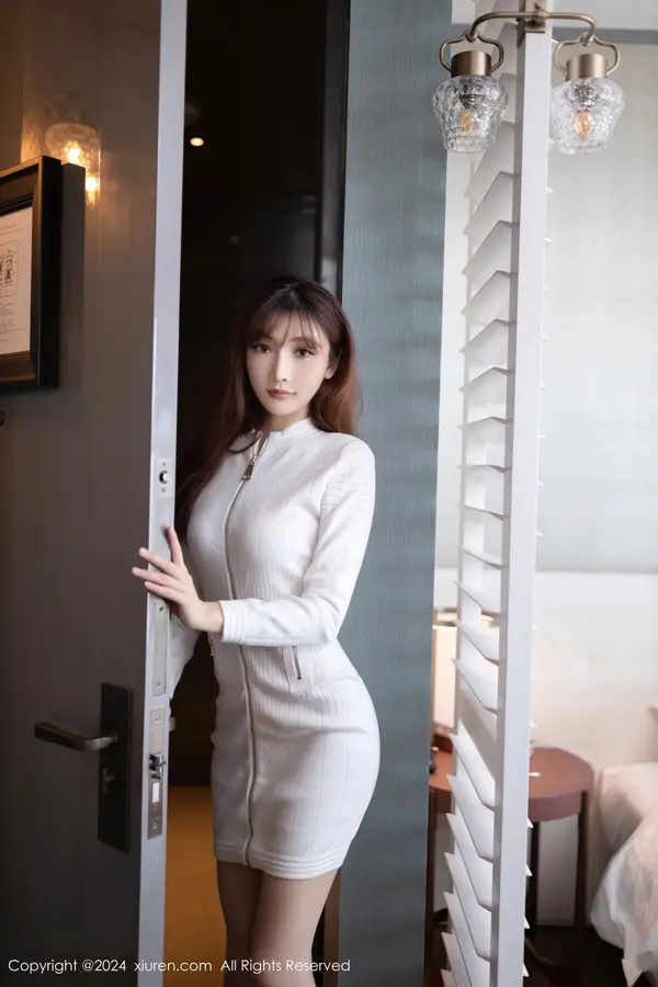 Vol. 08233 陆萱萱(80P)