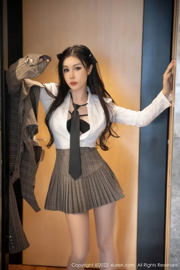 Vol. 05902 田冰冰(80P)