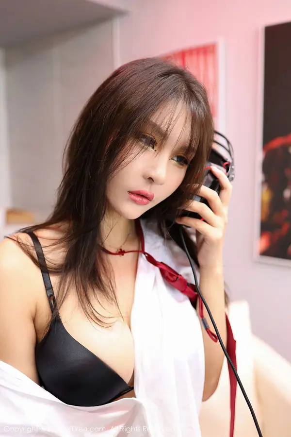 Vol. 02461 Emily顾奈奈(91P)