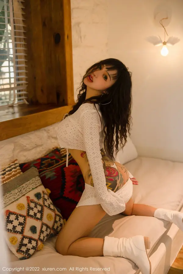 Vol. 05683 文静儿(85P)