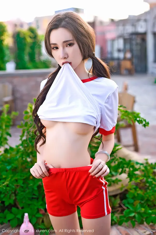 Vol. 00669 萌琪琪Irene(71P)