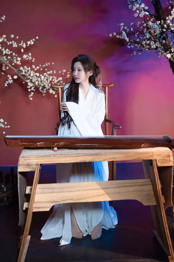 Vol. 07625 Carol周妍希(104P + 3V)