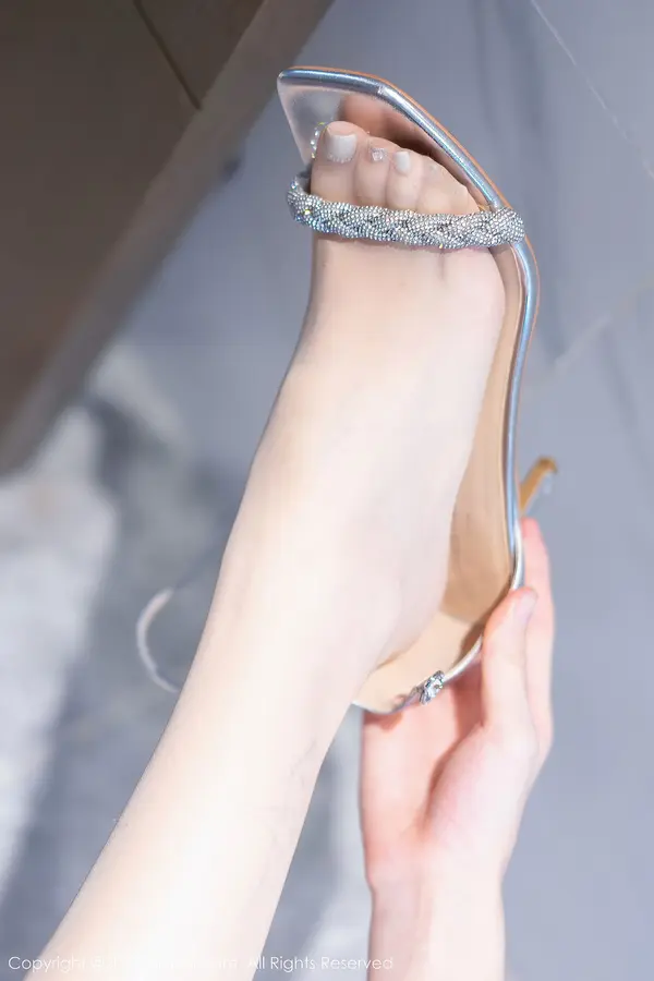 Vol. 05593 是小逗逗(78P)