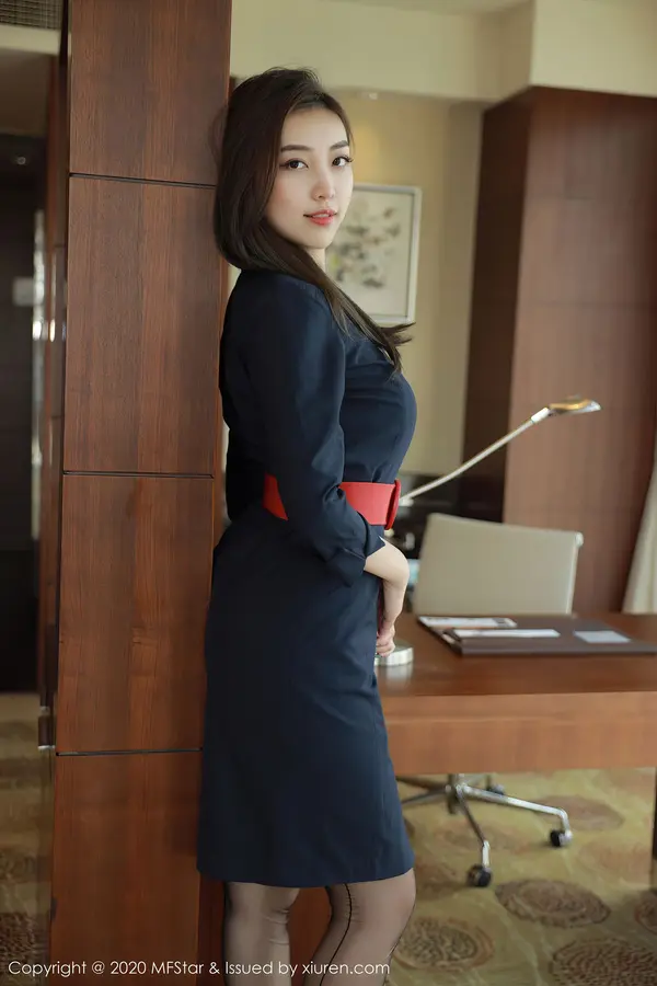 Vol. 0404 郑颖姗(51P)