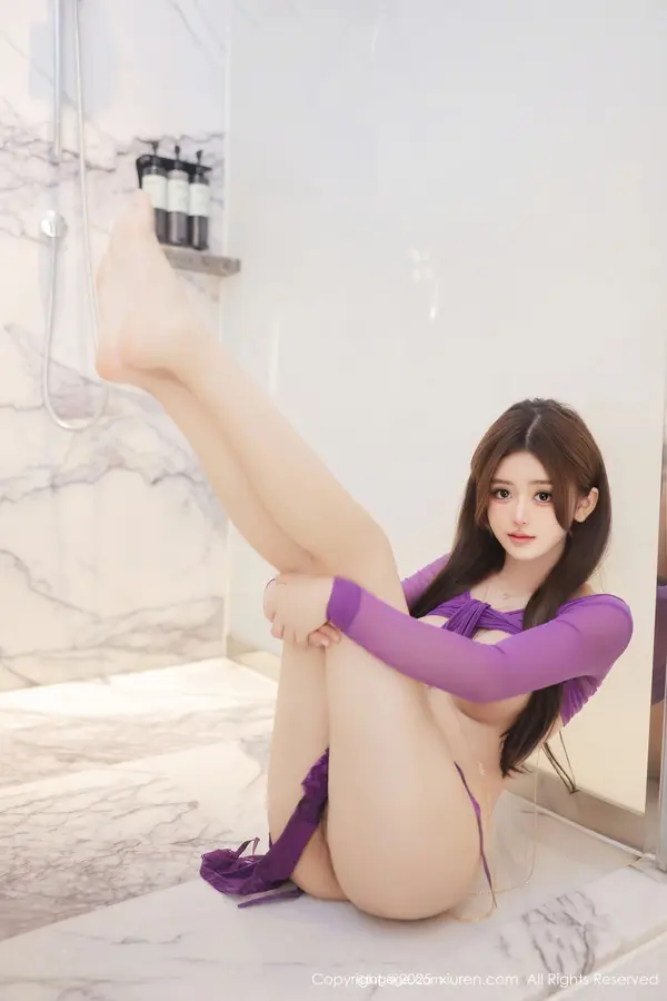 Vol. 09876 媃柔rourou(81P)
