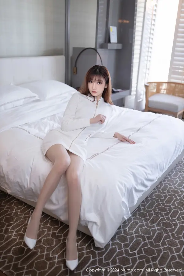 Vol. 08233 陆萱萱(80P)