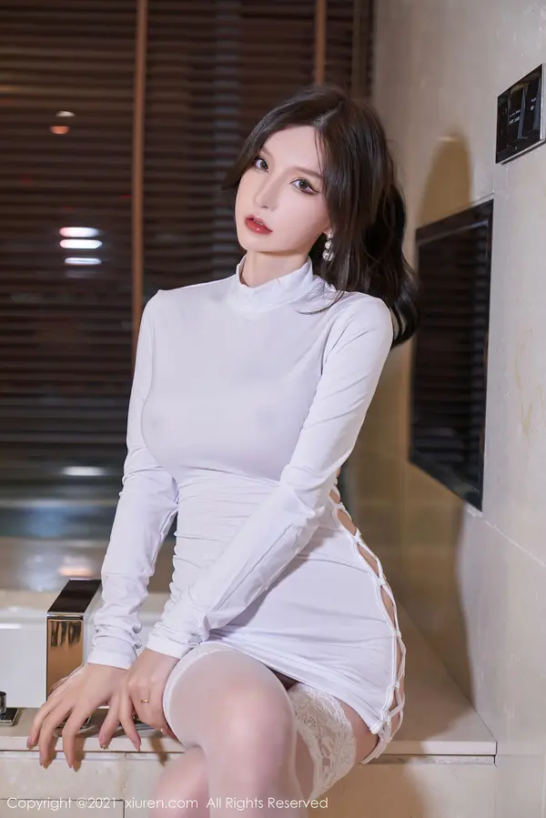 Vol. 03680 周于希Sandy(102P)