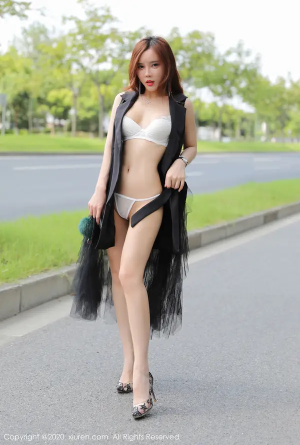 Vol. 02048 艾小青(49P)