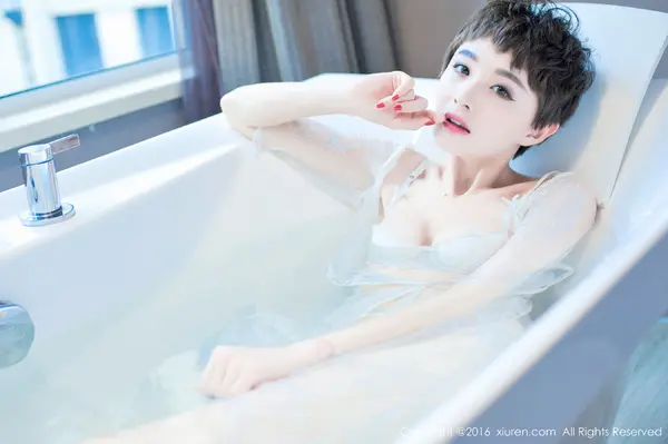 Vol. 00600 baby_kiki(77P)