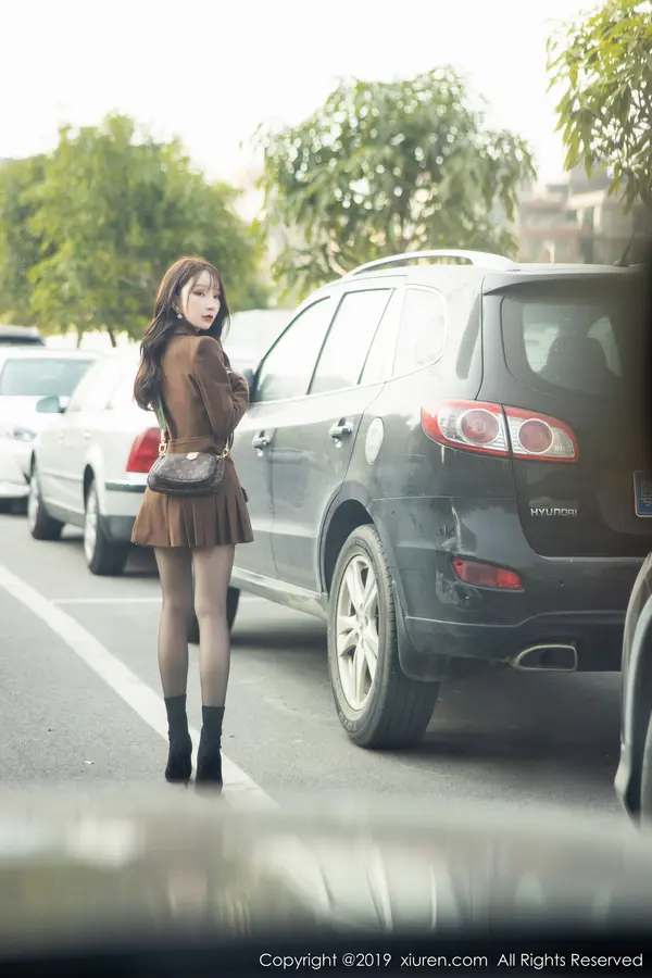 Vol. 01869 周于希Sandy(83P)