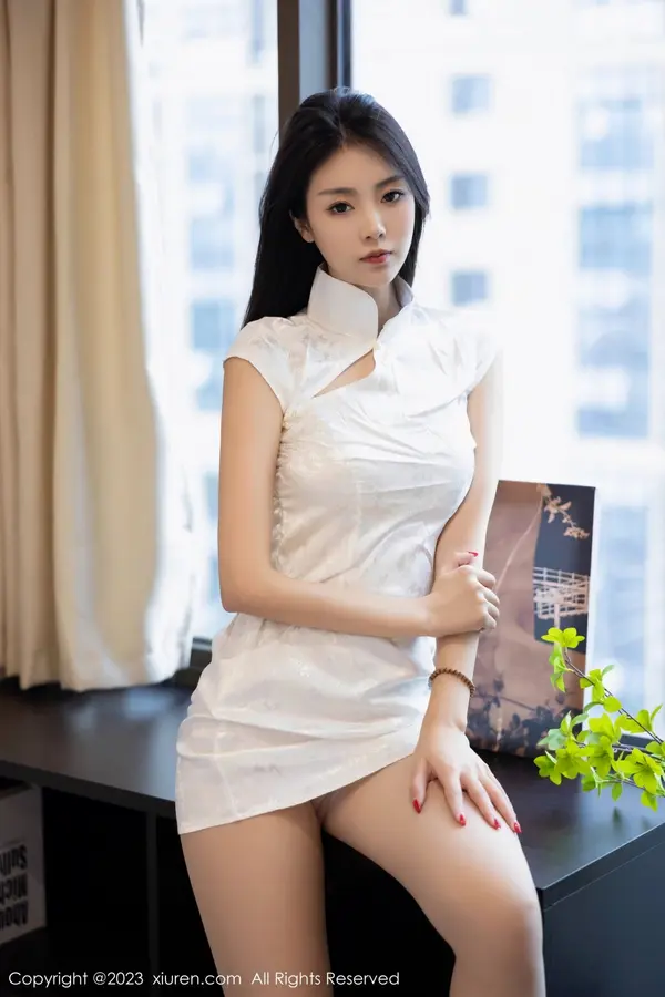 Vol. 07493 可乐Vicky(79P)