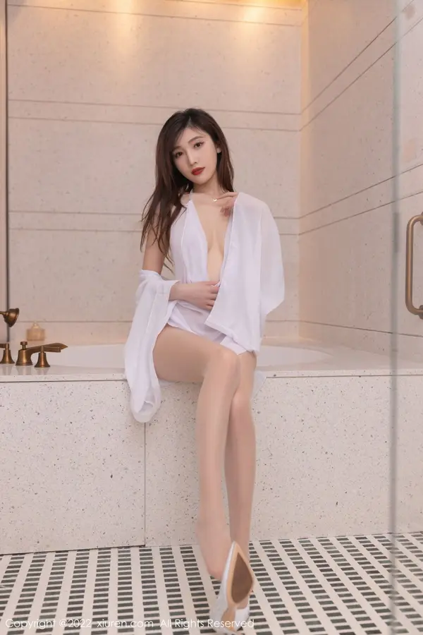 Vol. 04835 陆萱萱(79P)