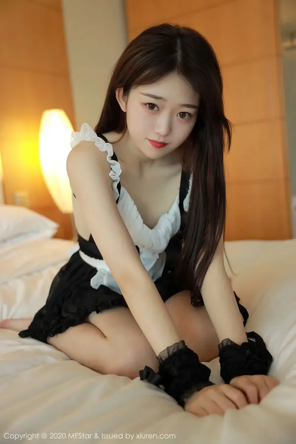 Vol. 0387 小奶瓶呜鸣(67P)