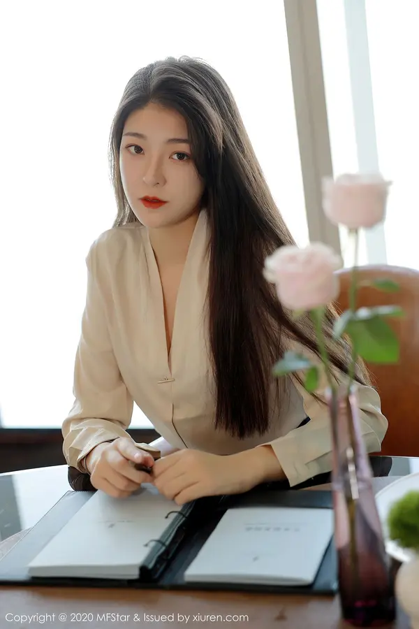 Vol. 0418 Laura苏雨彤(42P)