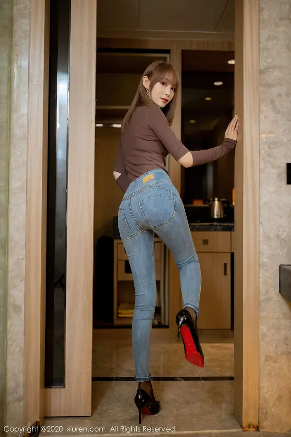Vol. 02443 周慕汐fairy(57P)