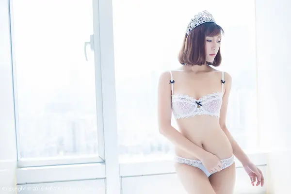 Vol. 0077 乐乐Mango(49P)