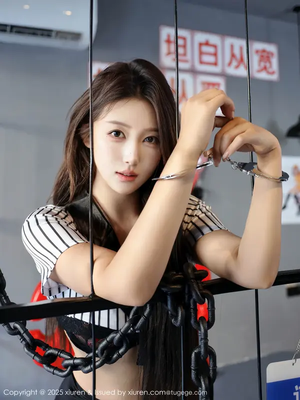 Vol. 10541 梨霜儿(81P)